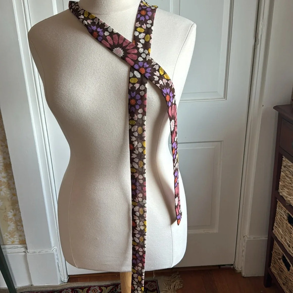 🤩 Vintage Linea Del Ollio semi sheer Retro print Blouse with matching Belt 🤩 - Picture 6 of 9